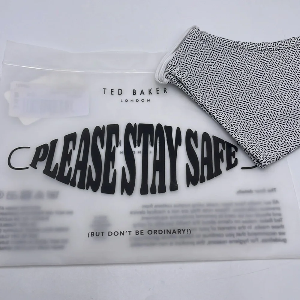 TED BAKER LONDON Reversible Reusable FACE MASK  NWT  OS